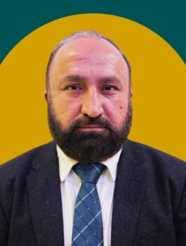 Purple and Green Simple Woman Instagram Profile Picture Purple and Green Simple Woman Instagram Profile Picture